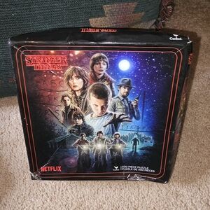 New Stranger Things 500-Piece Puzzle